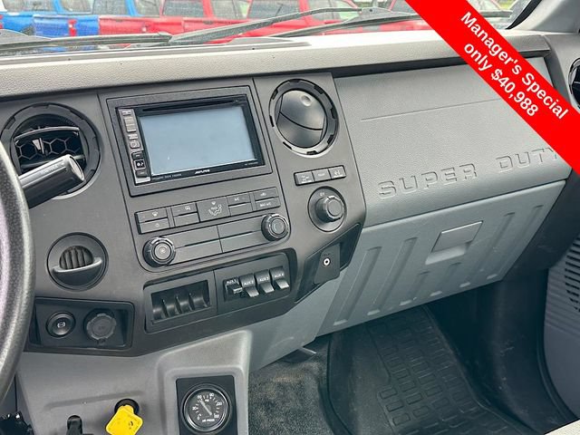Used 2019 Ford F750 2WD Regular Cab Super Duty image 17
