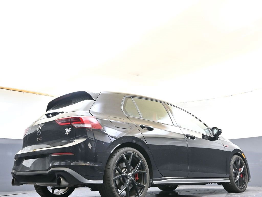 Certified 2024 Volkswagen GTI Autobahn image 37