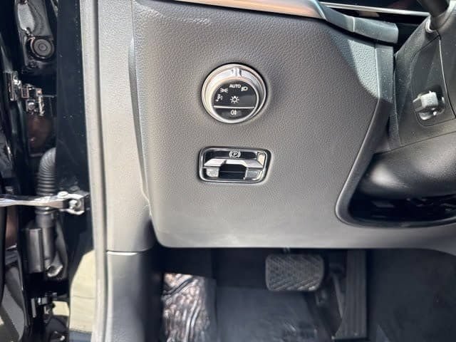 New 2025 Mercedes-Benz GLC 350e 4MATIC image 19