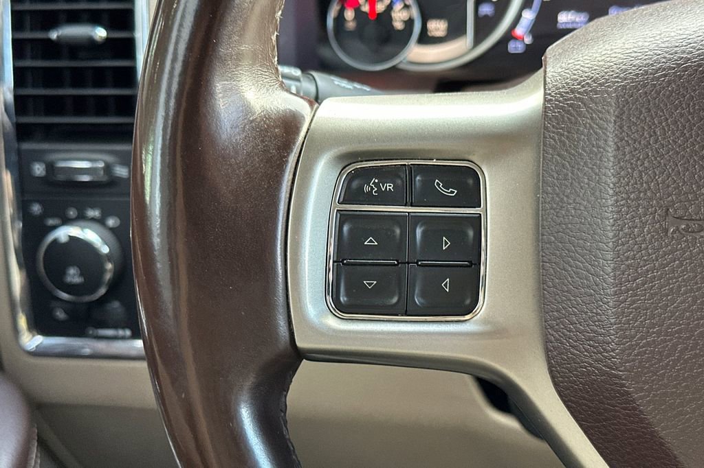Used 2014 RAM 1500 Laramie w/ Convenience Group image 25