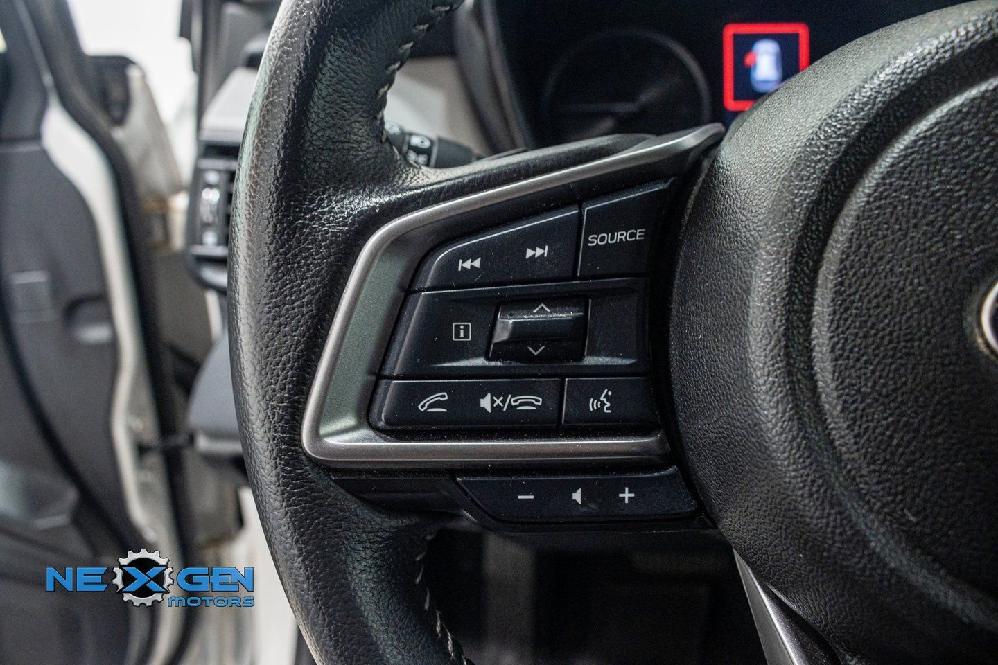 Used 2024 Subaru Outback Premium image 13