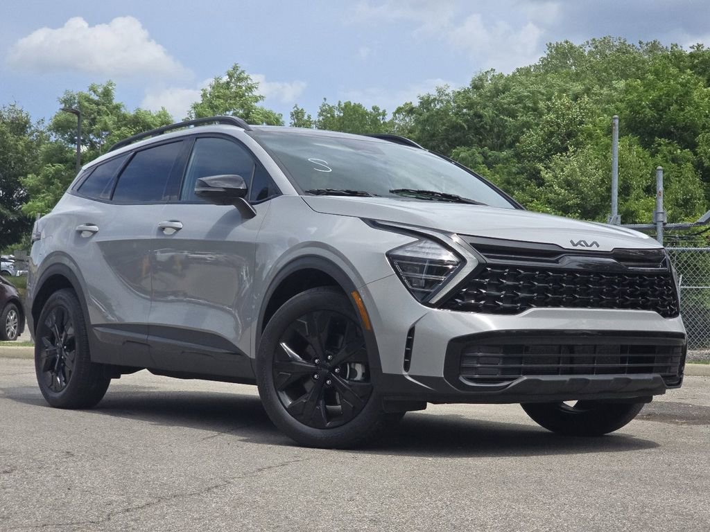 Used 2025 Kia Sportage X-Line w/ Premium Package AWD/4WD image 2