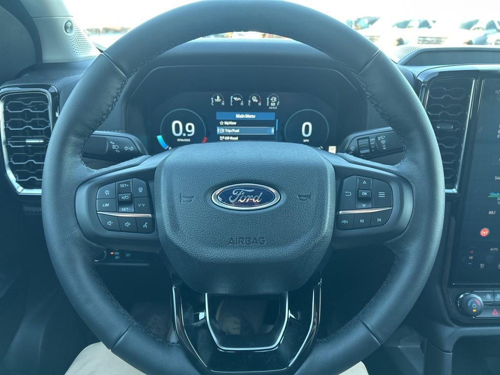 New 2025 Ford Ranger Lariat w/ Chrome Accent Package image 24