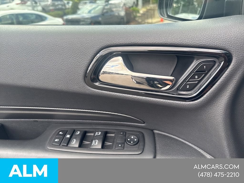 Used 2023 Dodge Durango GT RWD image 25
