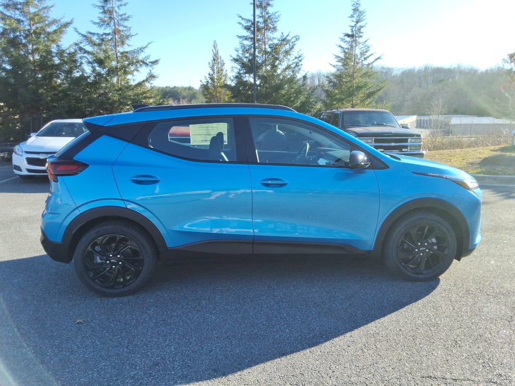 New 2027 Chevrolet Bolt RS w/ Technology Package image 4