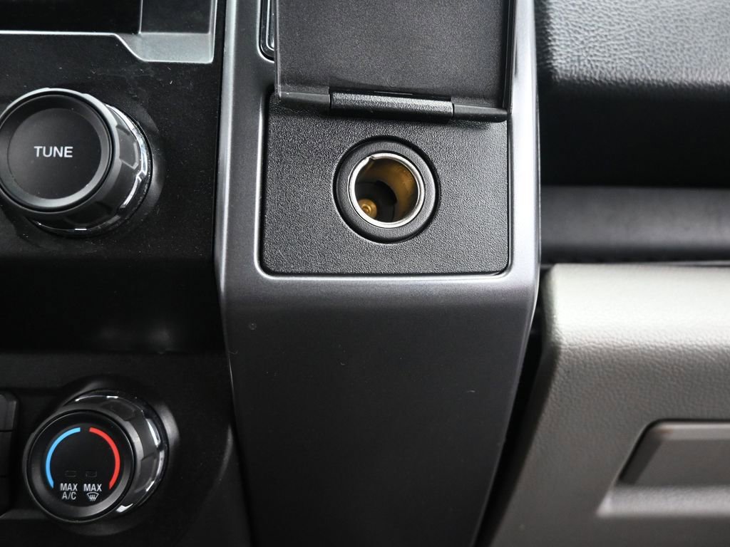 Used 2019 Ford F150 XLT w/ XTR Package image 43