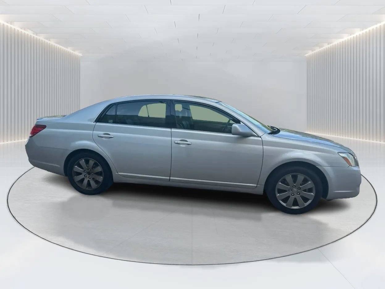Used 2007 Toyota Avalon Touring FWD image 8