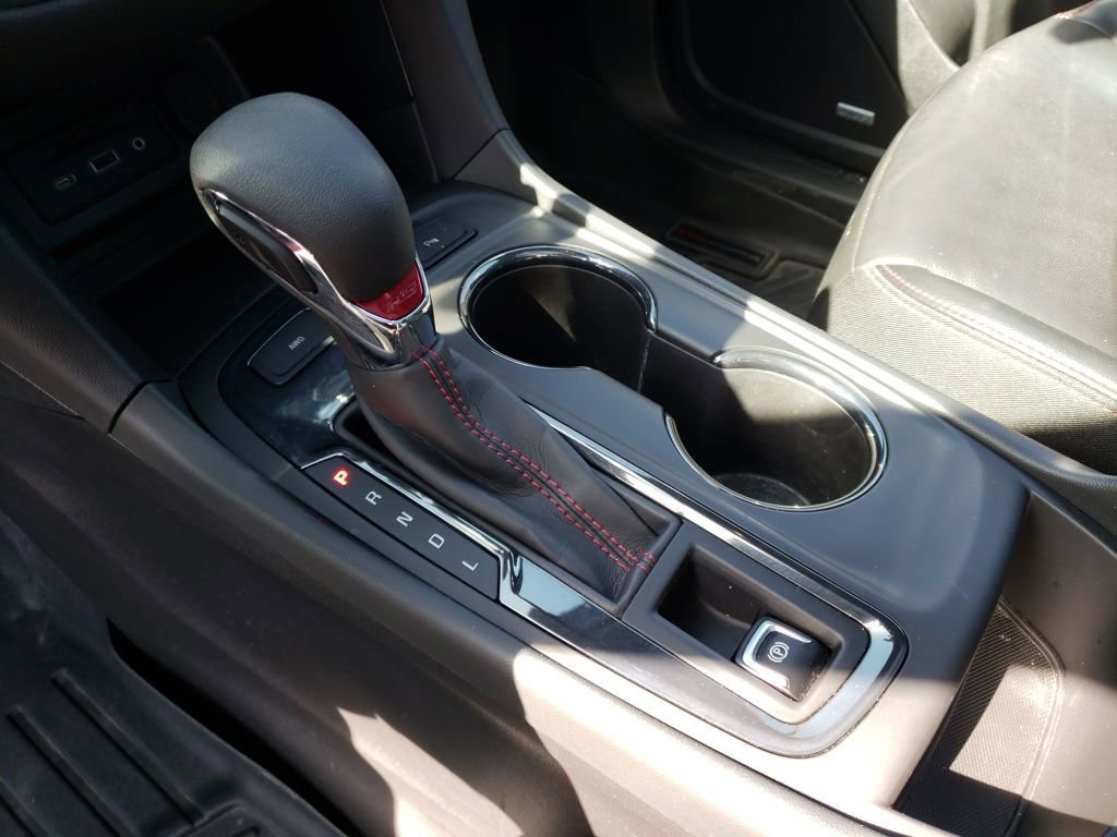 Used 2022 Chevrolet Equinox RS w/ RS Leather Package image 24