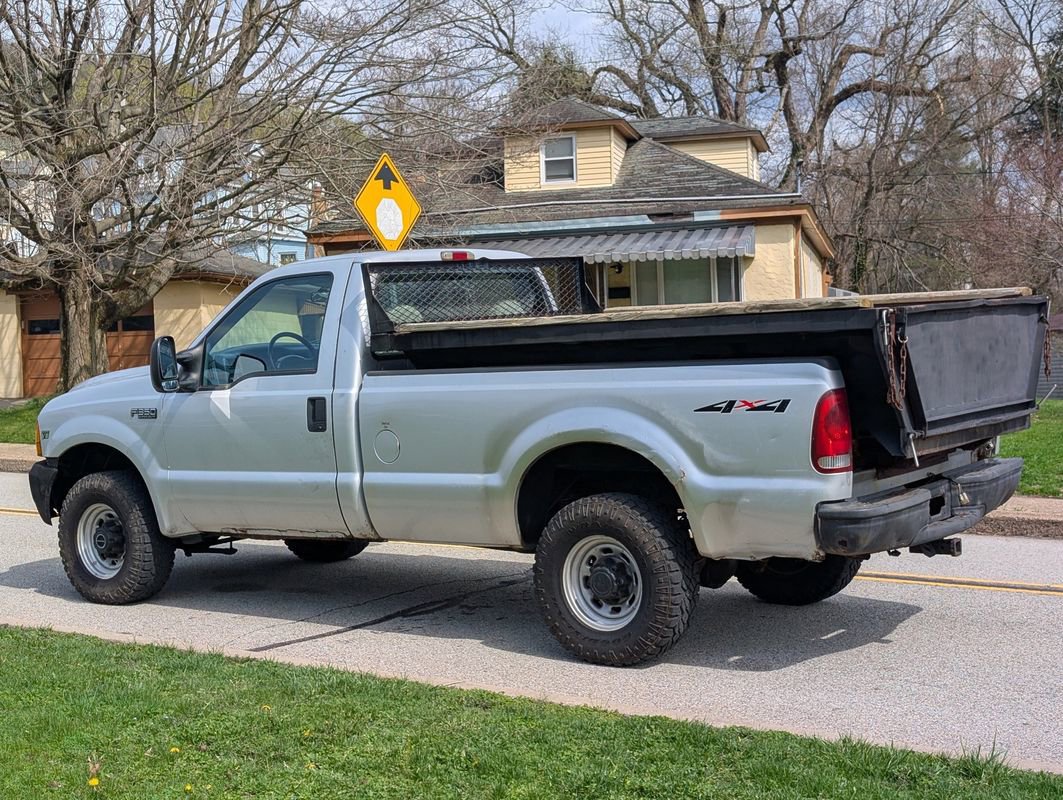 Used 1999 Ford F350 XL image 9