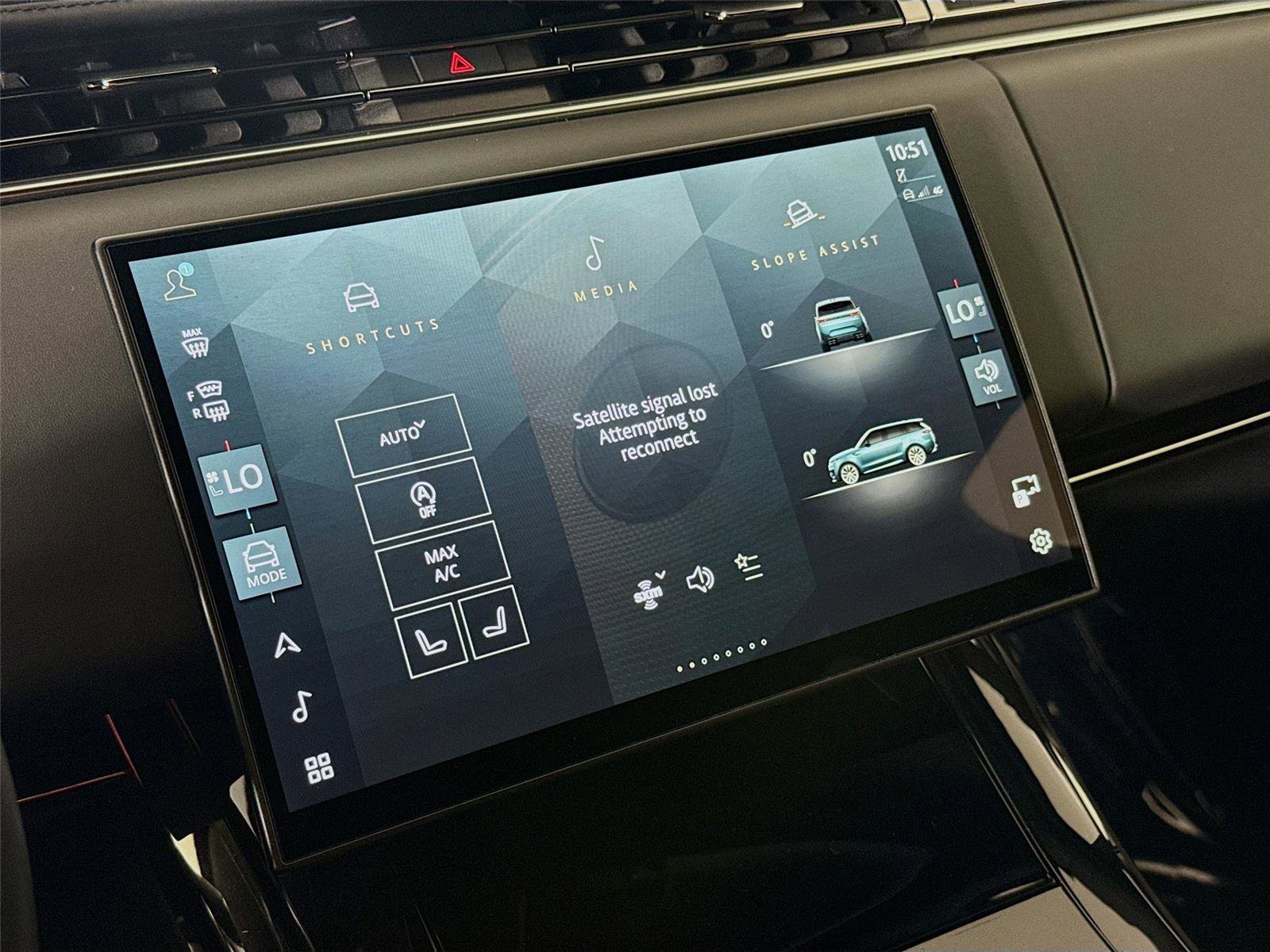 Used 2024 Land Rover Range Rover Sport Dynamic SE image 7