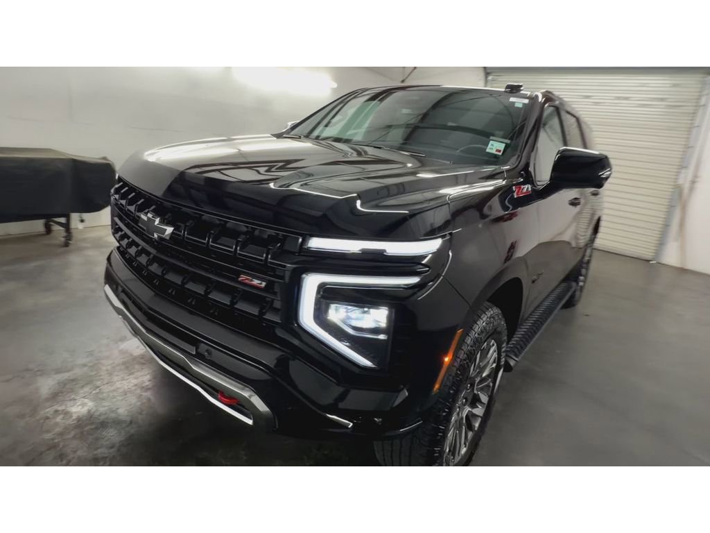 Used 2025 Chevrolet Tahoe Z71 w/ Comfort Package image 4