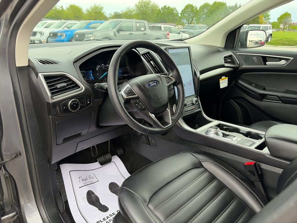 Used 2024 Ford Edge SEL w/ Convenience Package AWD/4WD image 14
