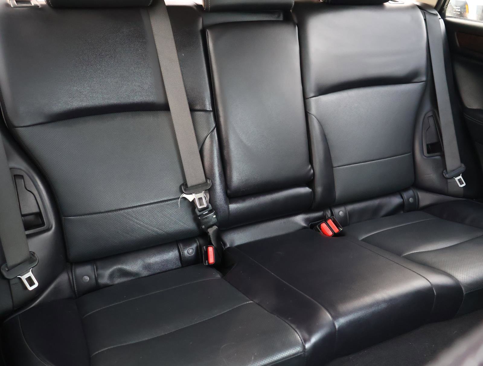 Used 2017 Subaru Outback 3.6R Limited image 20