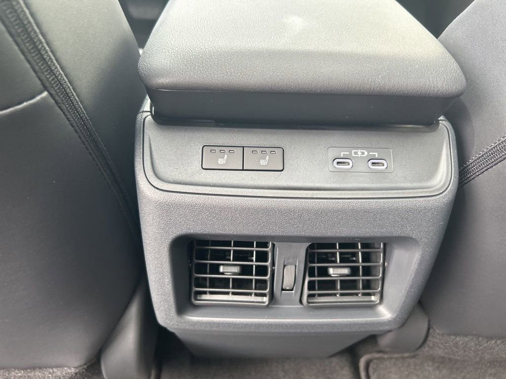 New 2026 Toyota C-HR image 13