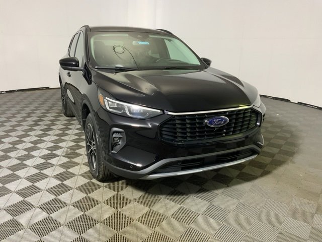 New 2026 Ford Escape SE w/ PHEV Premium Package image 4
