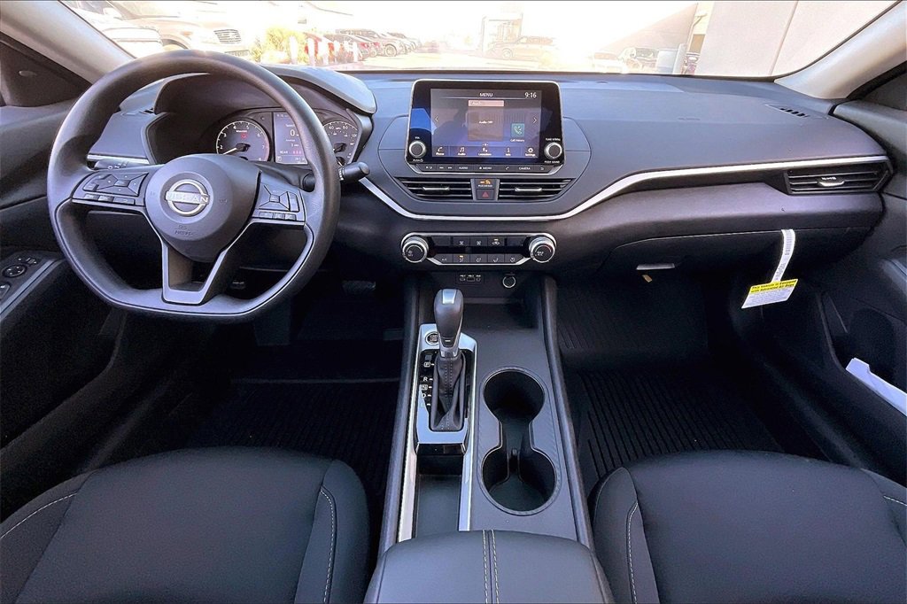 Used 2025 Nissan Altima 2.5 S image 15