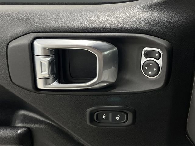 Used 2021 Jeep Wrangler Unlimited Rubicon image 27