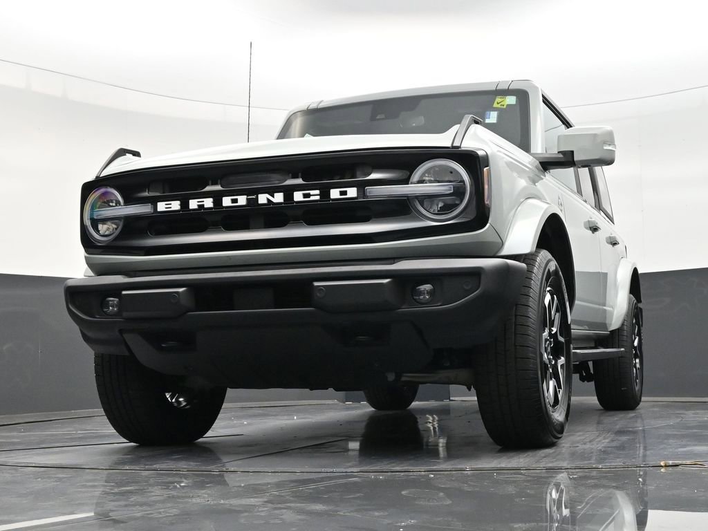 Used 2022 Ford Bronco Outer Banks AWD/4WD image 27