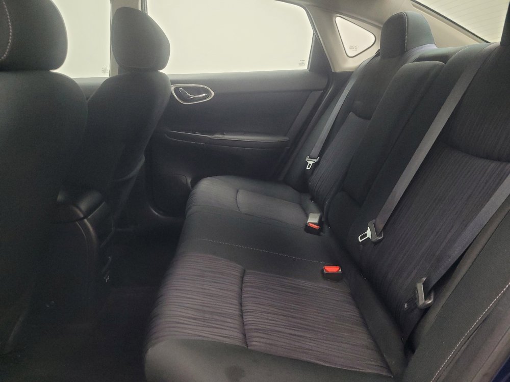 Used 2019 Nissan Sentra SV FWD image 18