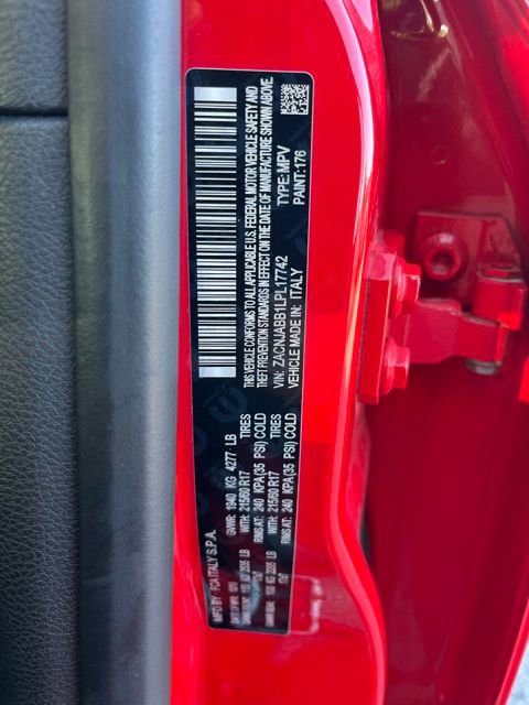 Used 2020 Jeep Renegade Latitude w/ Cold Weather Group FWD image 28