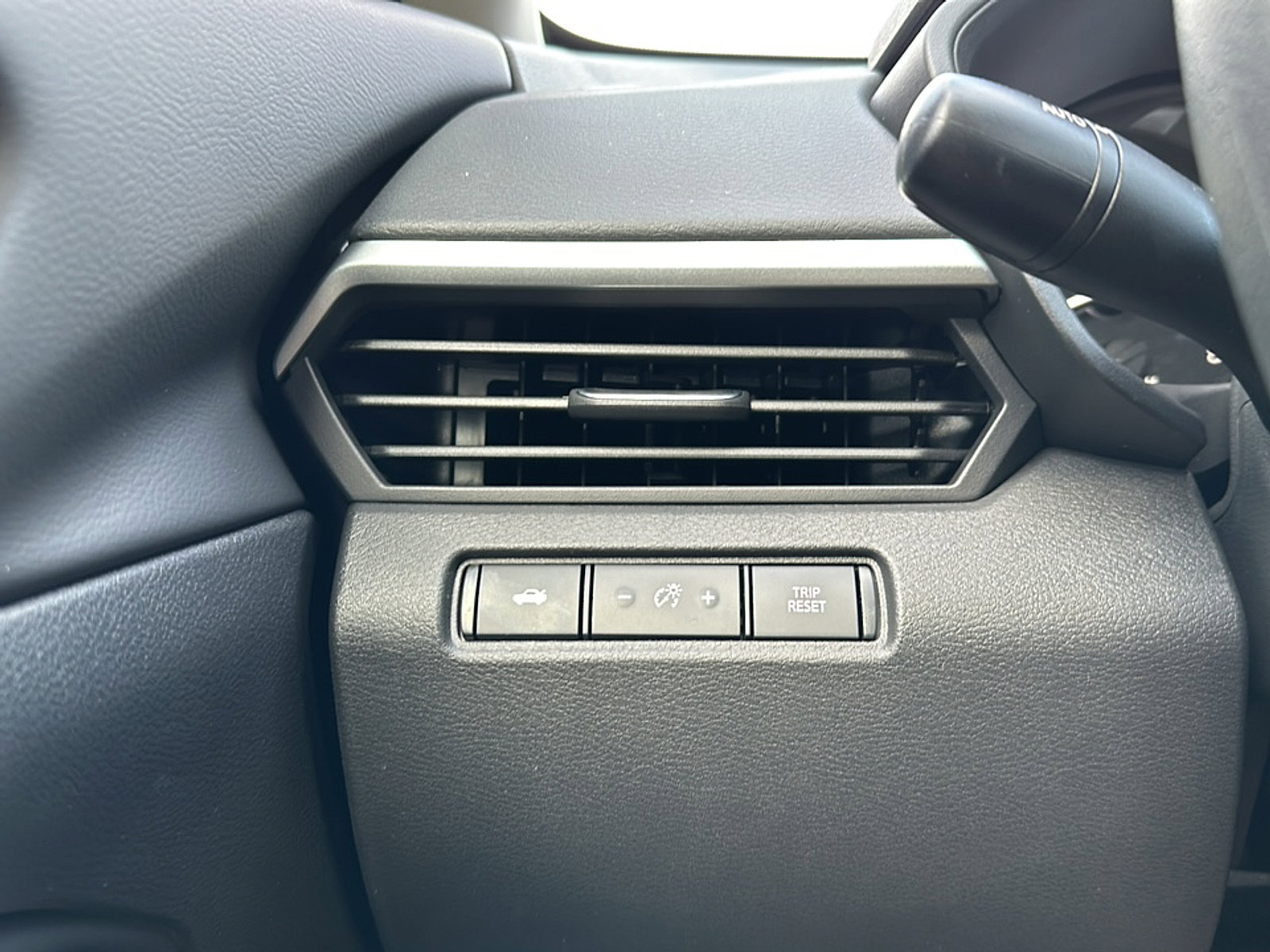 New 2025 Nissan Altima 2.5 S image 26