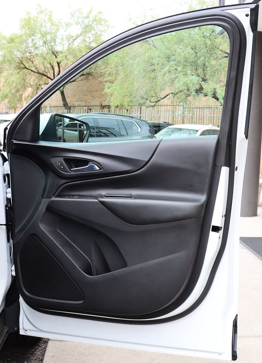 Used 2022 Chevrolet Equinox LT FWD image 33