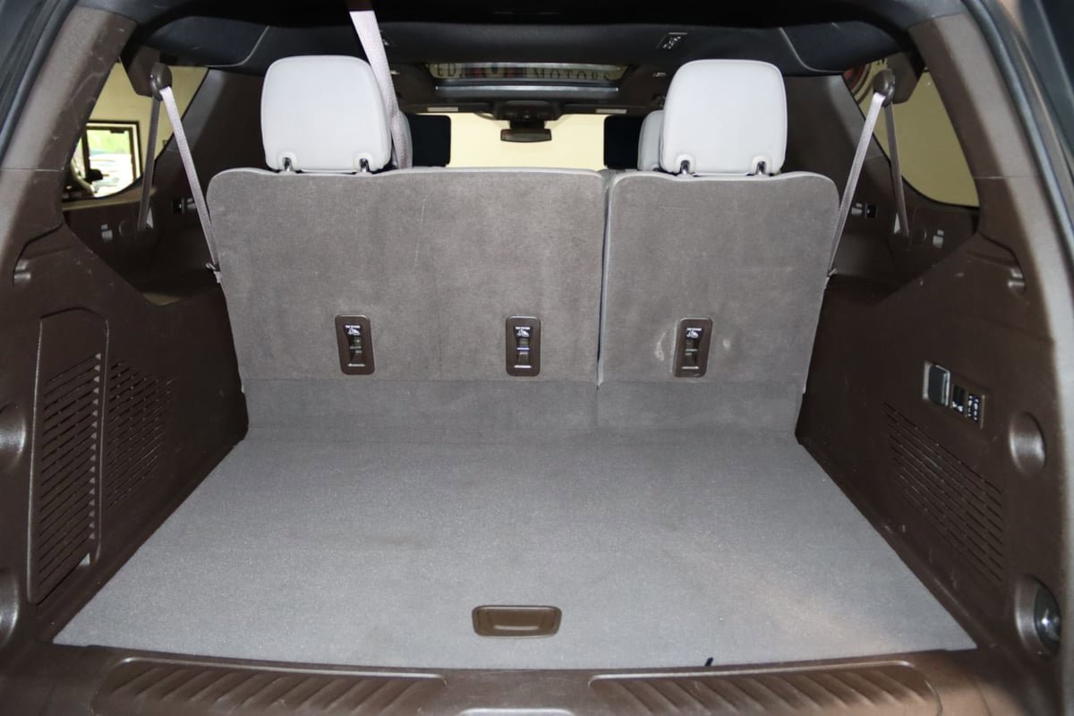 Used 2023 GMC Yukon XL SLT w/ SLT Premium Package AWD/4WD image 84