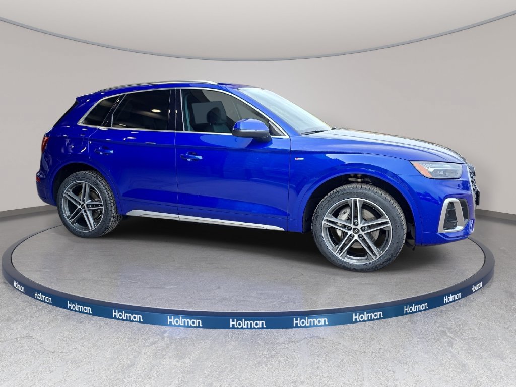 Used 2024 Audi Q5 e Premium Plus w/ Premium Plus Package AWD/4WD image 5