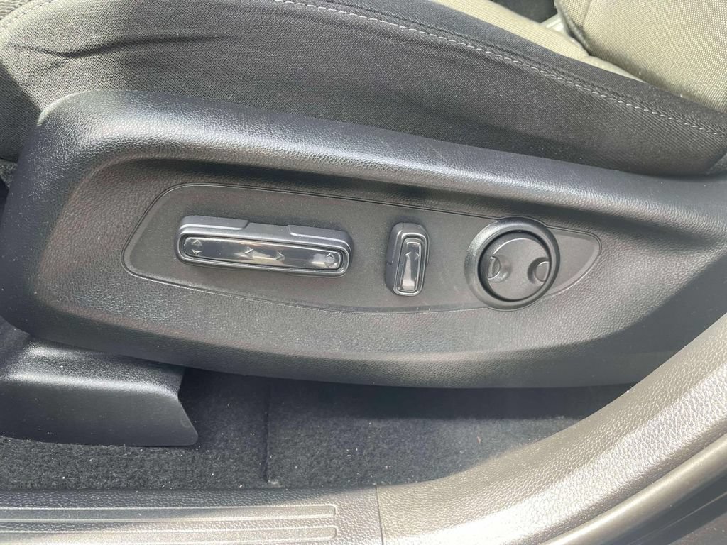 Certified 2024 Honda CR-V EX image 19