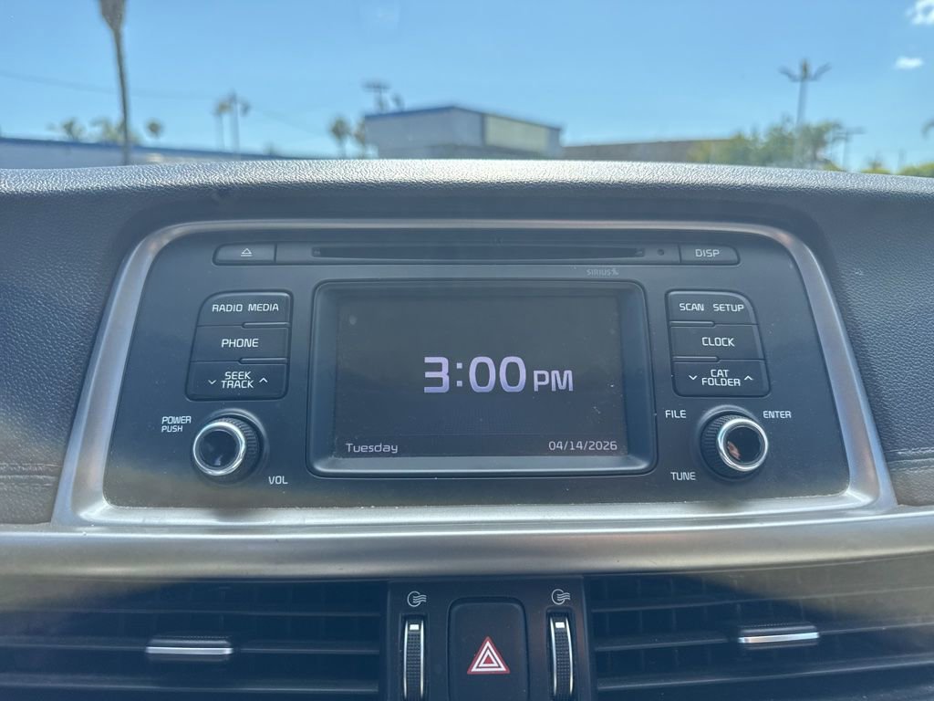 Used 2016 Kia Optima LX image 11