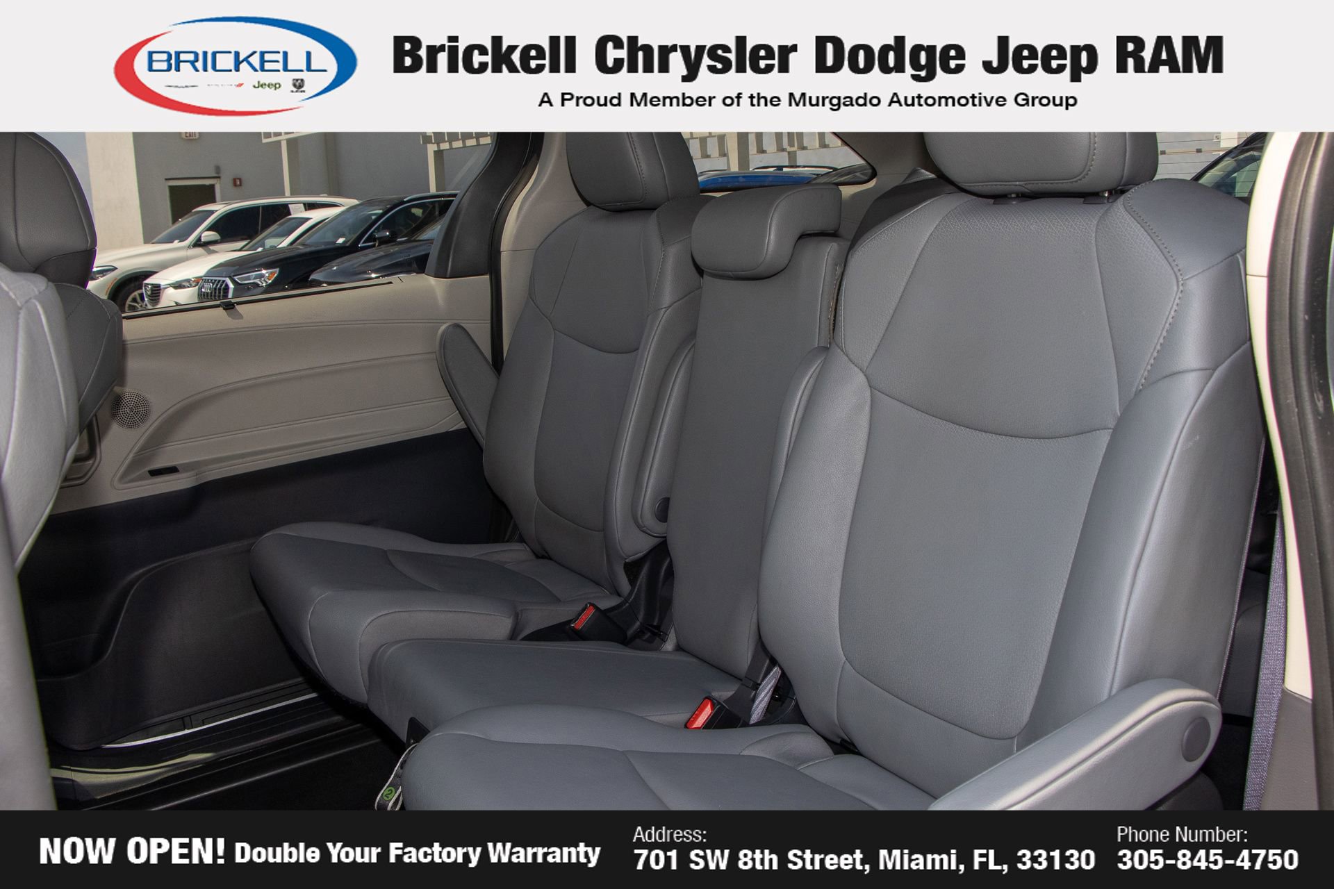 Used 2024 Toyota Sienna XLE FWD image 15