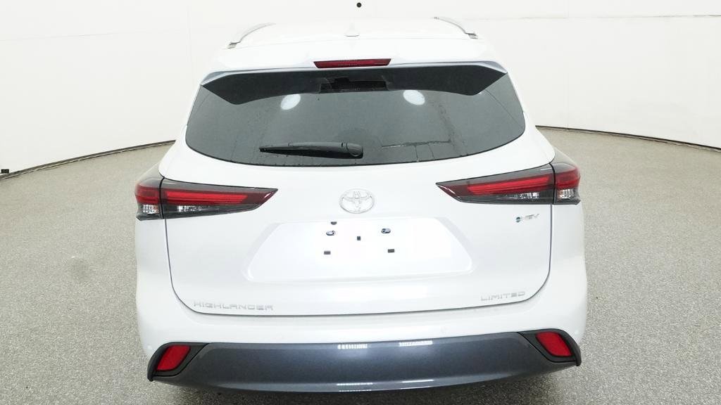 New 2026 Toyota Highlander Limited image 5