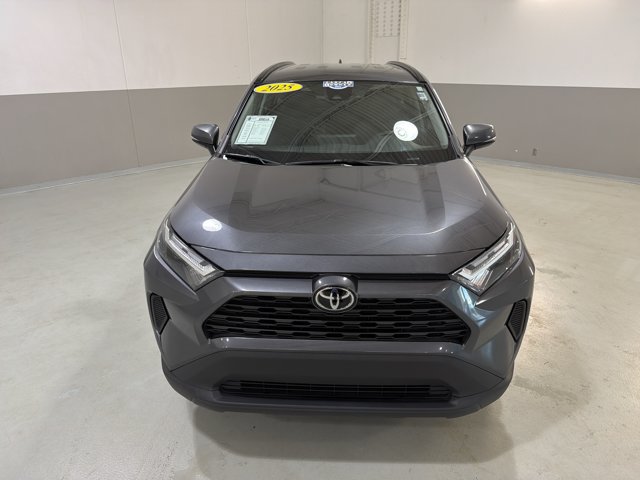 Used 2025 Toyota RAV4 XLE FWD image 3