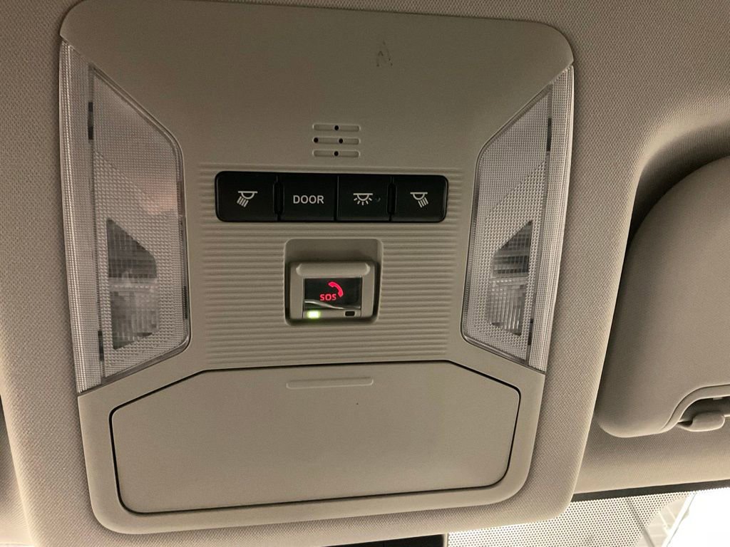 Used 2021 Toyota RAV4 LE image 24