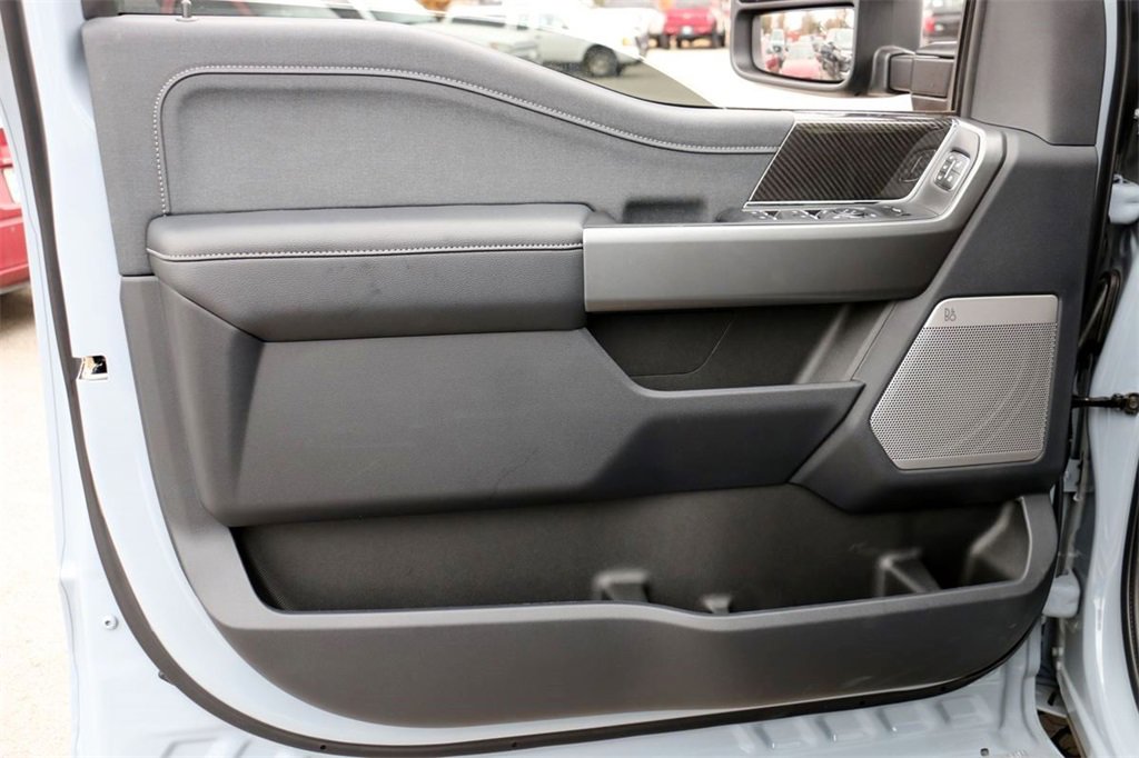 New 2026 Ford F250 Lariat w/ Black Appearance Package image 12