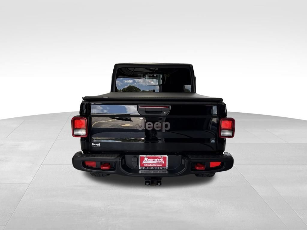 Used 2021 Jeep Gladiator Rubicon AWD/4WD image 4
