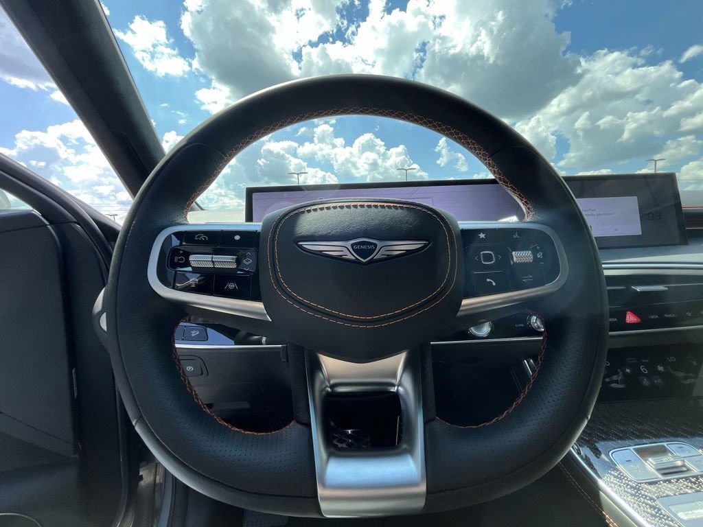 Used 2026 Genesis GV70 3.5T Sport Prestige image 11