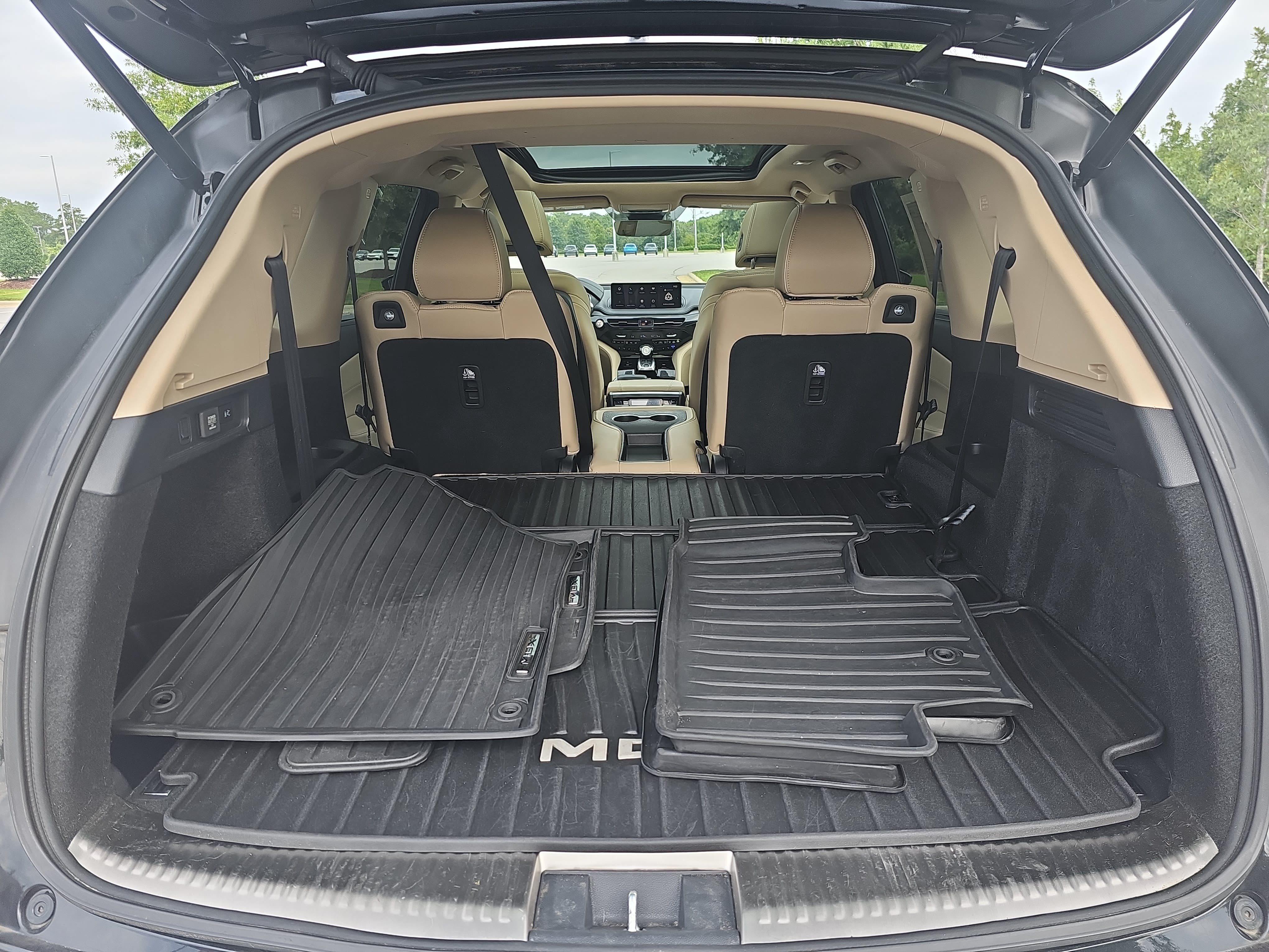 Certified 2024 Acura MDX SH-AWD w/ Advance Package image 12