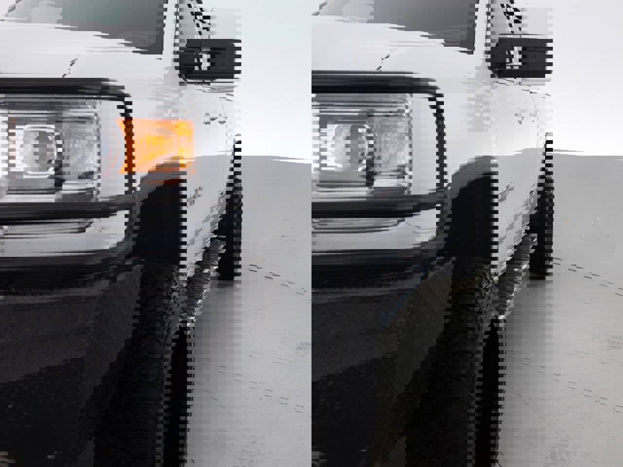 Used 2015 GMC Sierra 2500 SLT w/ Duramax Plus Package image 12