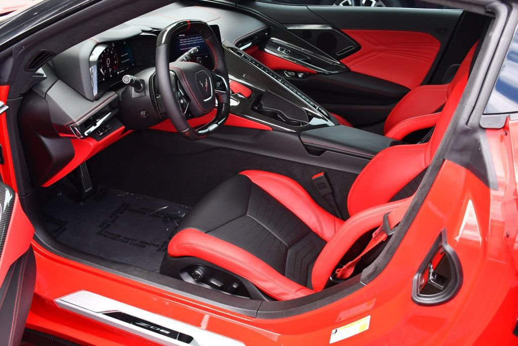 Used 2023 Chevrolet Corvette Z06 w/ Stealth Interior Trim Package RWD image 17