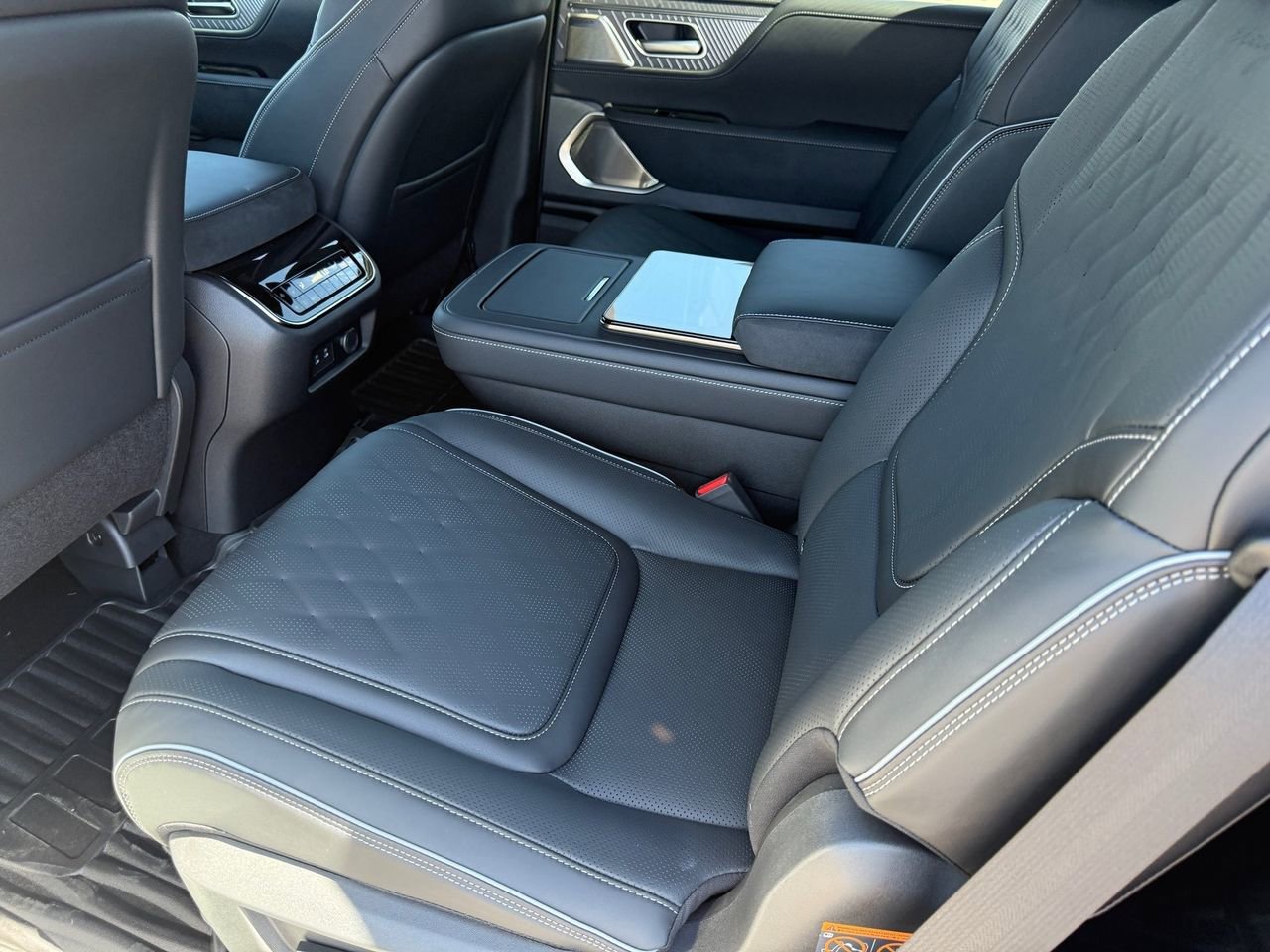 New 2026 INFINITI QX80 Autograph AWD/4WD image 25
