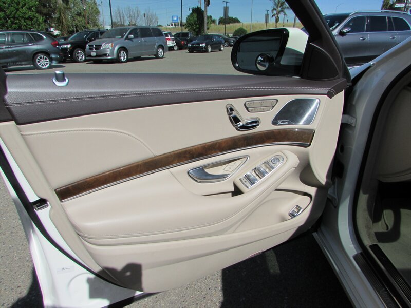 Used 2015 Mercedes-Benz S 550 Sedan image 6