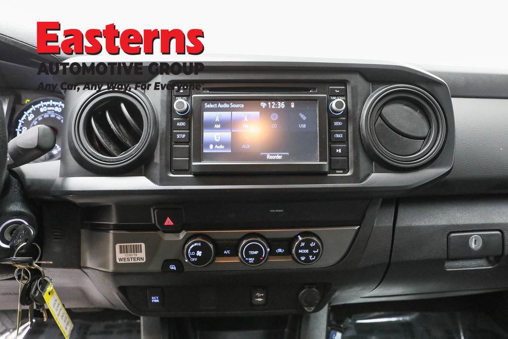 Used 2019 Toyota Tacoma SR image 12