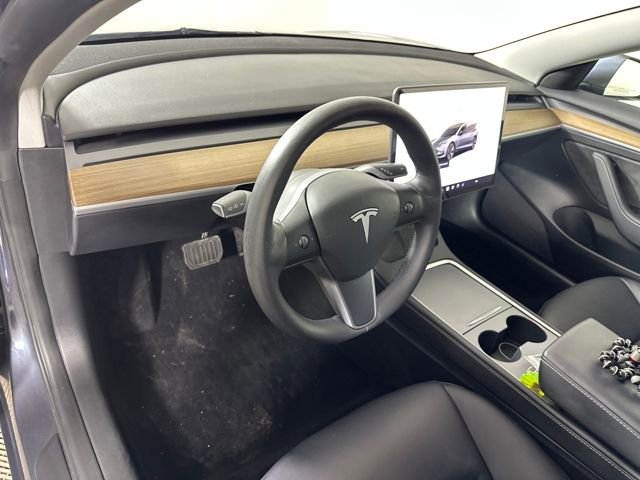 Used 2023 Tesla Model 3 Standard Range image 13