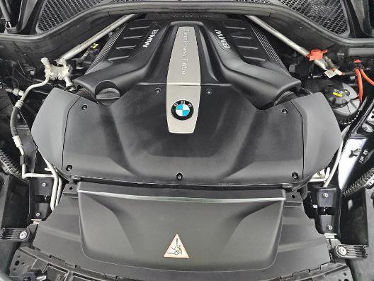 Used 2018 BMW X5 xDrive50i image 12