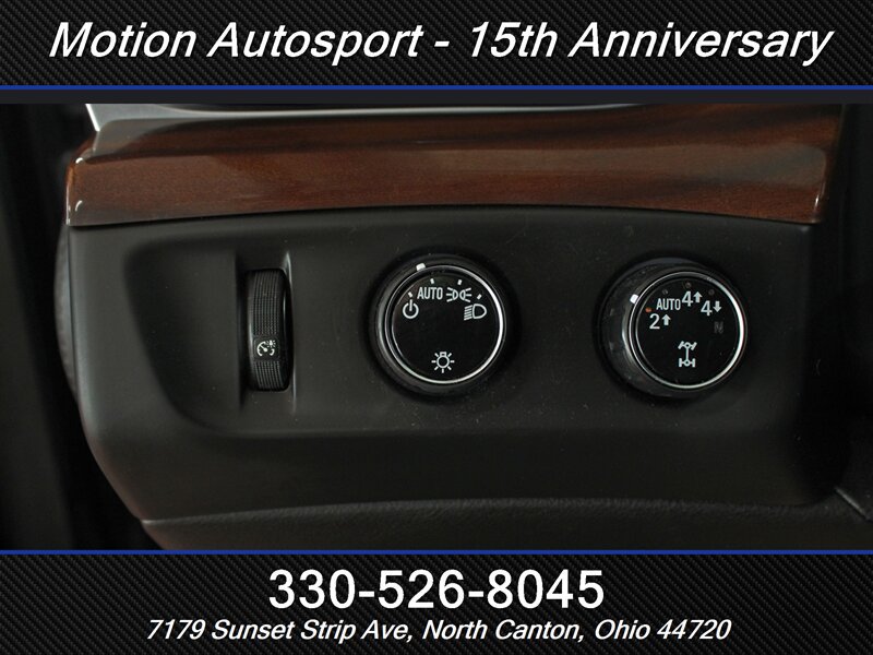Used 2020 Cadillac Escalade Luxury AWD/4WD image 12