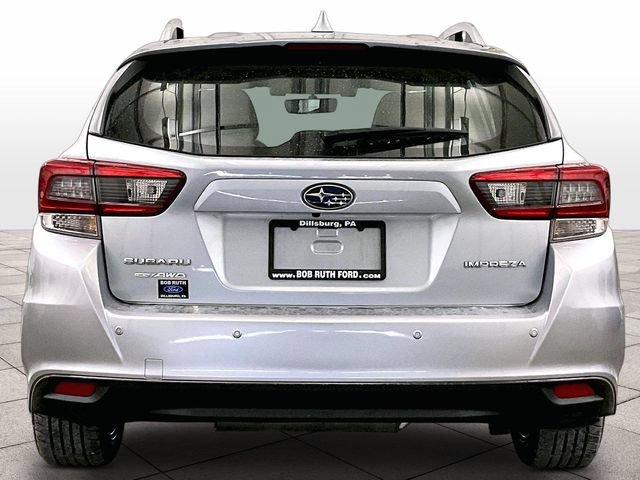 Used 2022 Subaru Impreza 2.0i Limited w/ Popular Package #2 AWD/4WD image 4