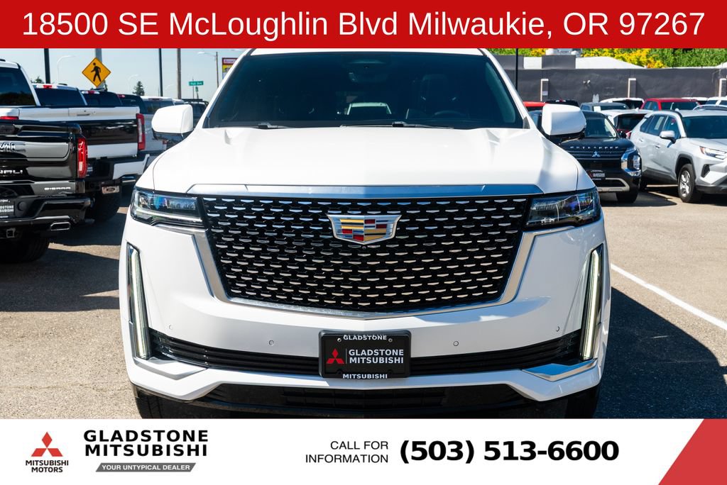 Used 2021 Cadillac Escalade ESV Premium Luxury w/ Performance Package AWD/4WD image 2