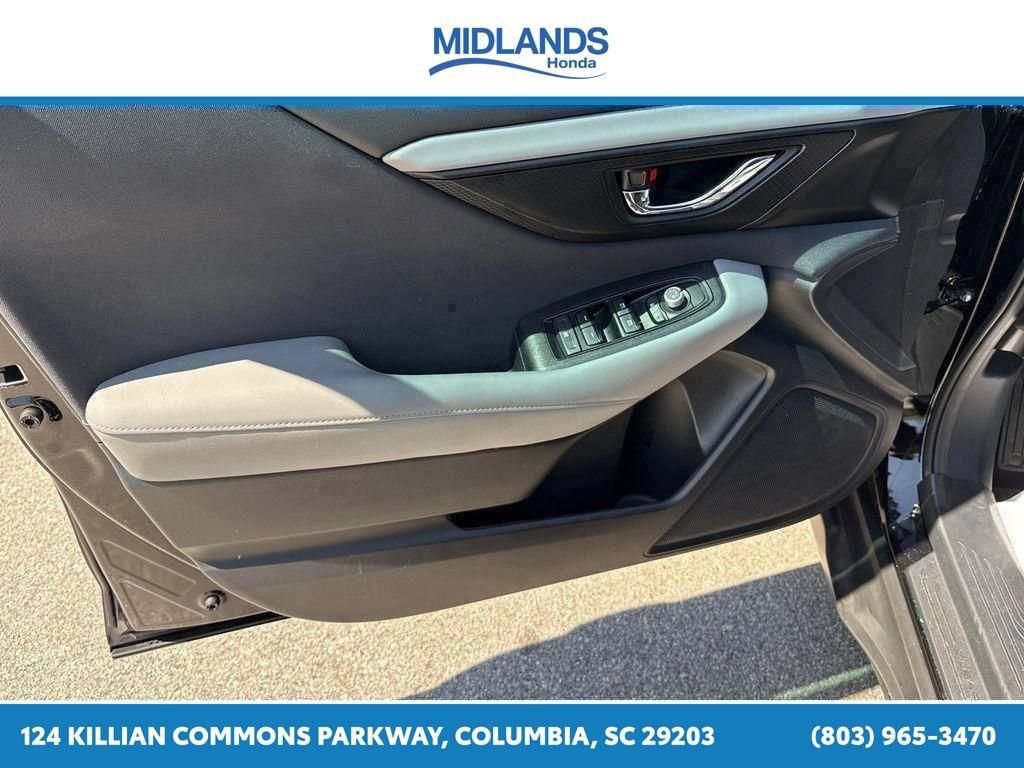 Used 2024 Subaru Outback Premium AWD/4WD image 29