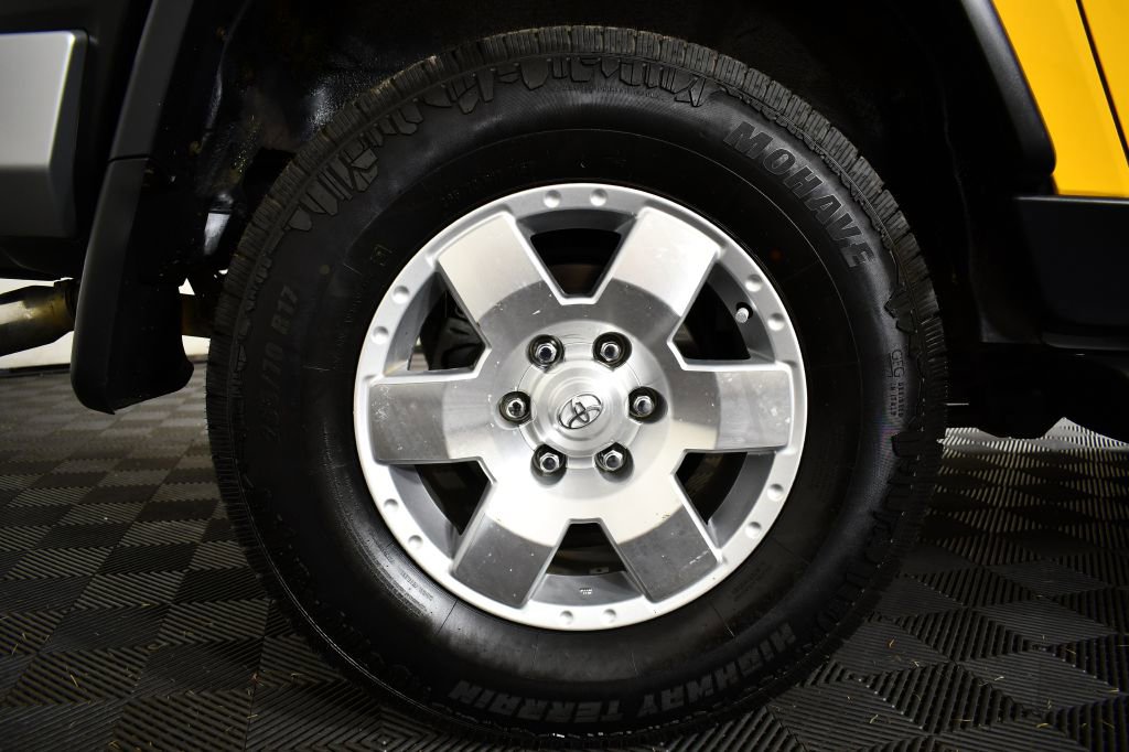 Used 2007 Toyota FJ Cruiser 4WD image 43
